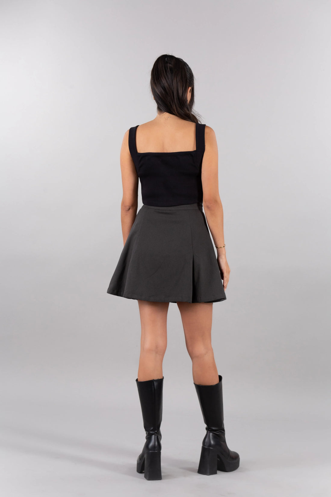 AFYA PETITE Sweetheart crop rib top in organic cotton – front view, cropped for petite women