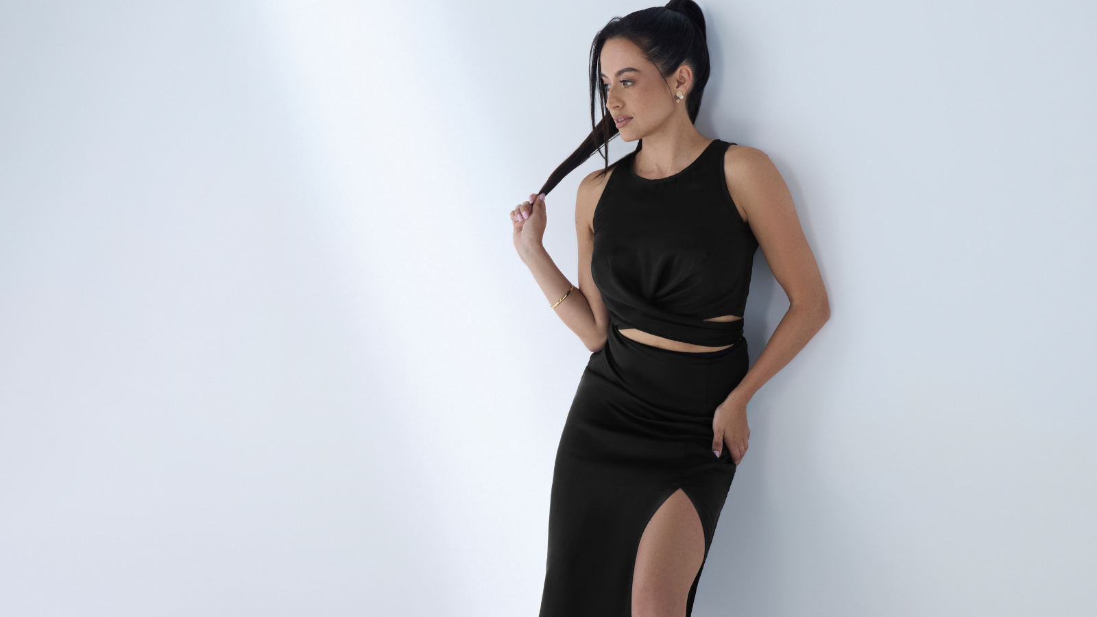 slider image slider_item_b3zhbn